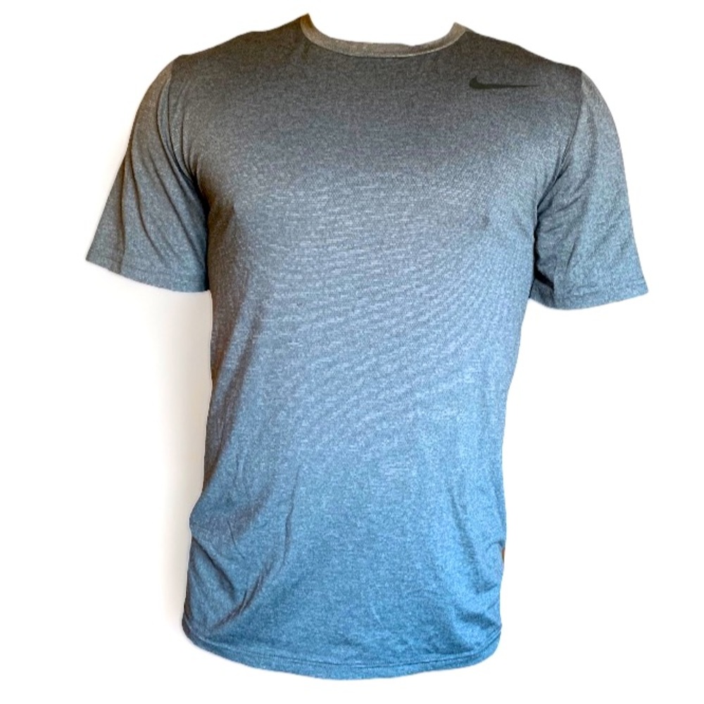 Nike grey tee shirt medium
